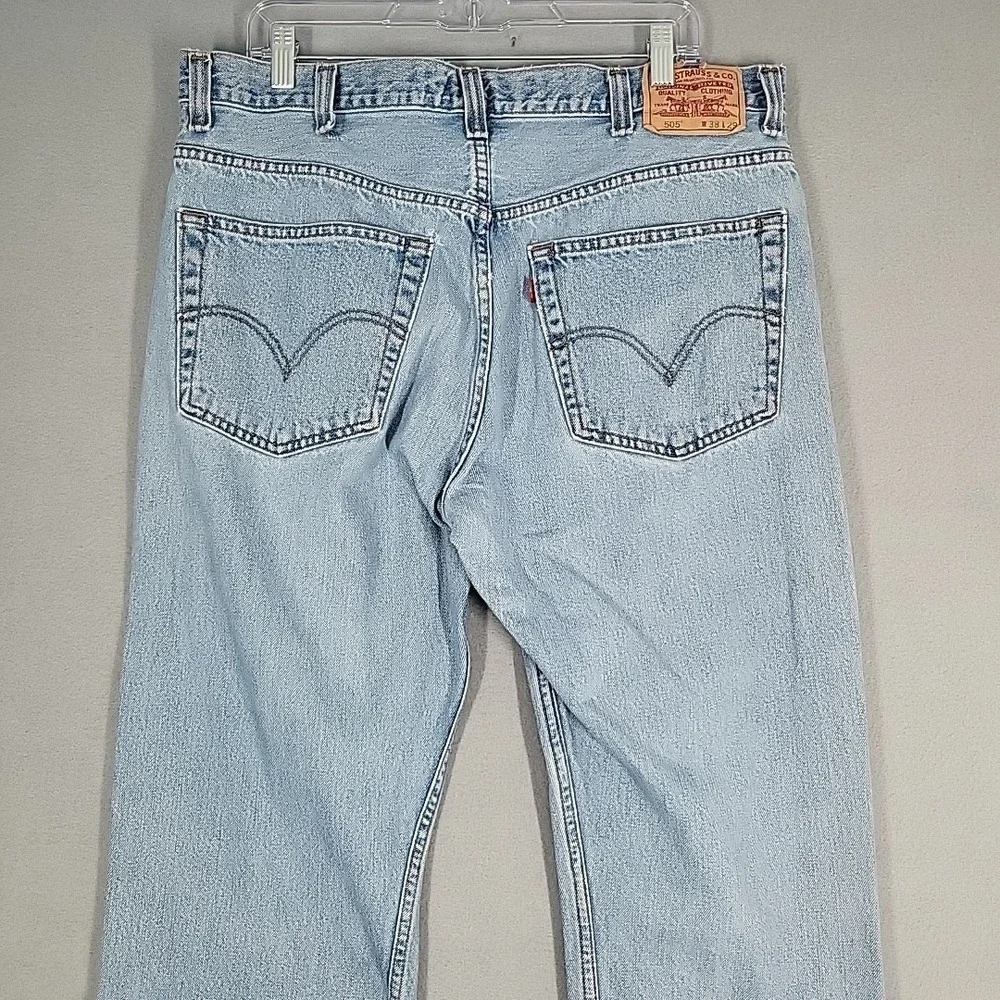Levi's 505‎ Jeans Men's 38x29 Blue Cotton Denim Regular Fit Straight Leg Casual